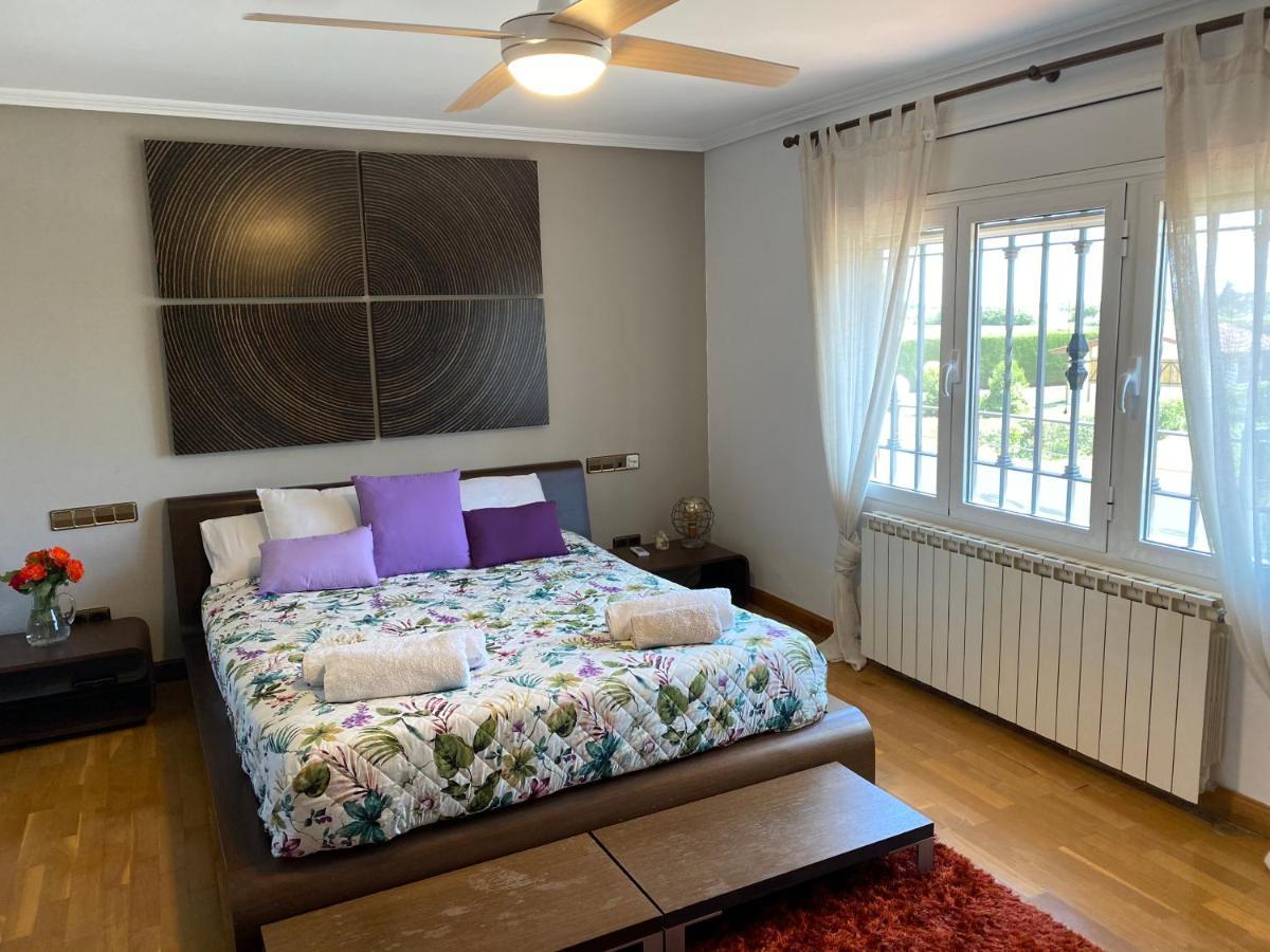 Villa Sa Calma Saragosse Extérieur photo